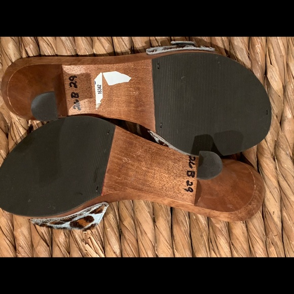 BRAND NEW - Hair on Hide - Low pump heels - Size 8 - Picture 4 of 4